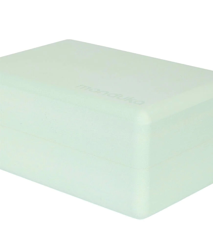 Gối Yoga Manduka Recycled Foam Block