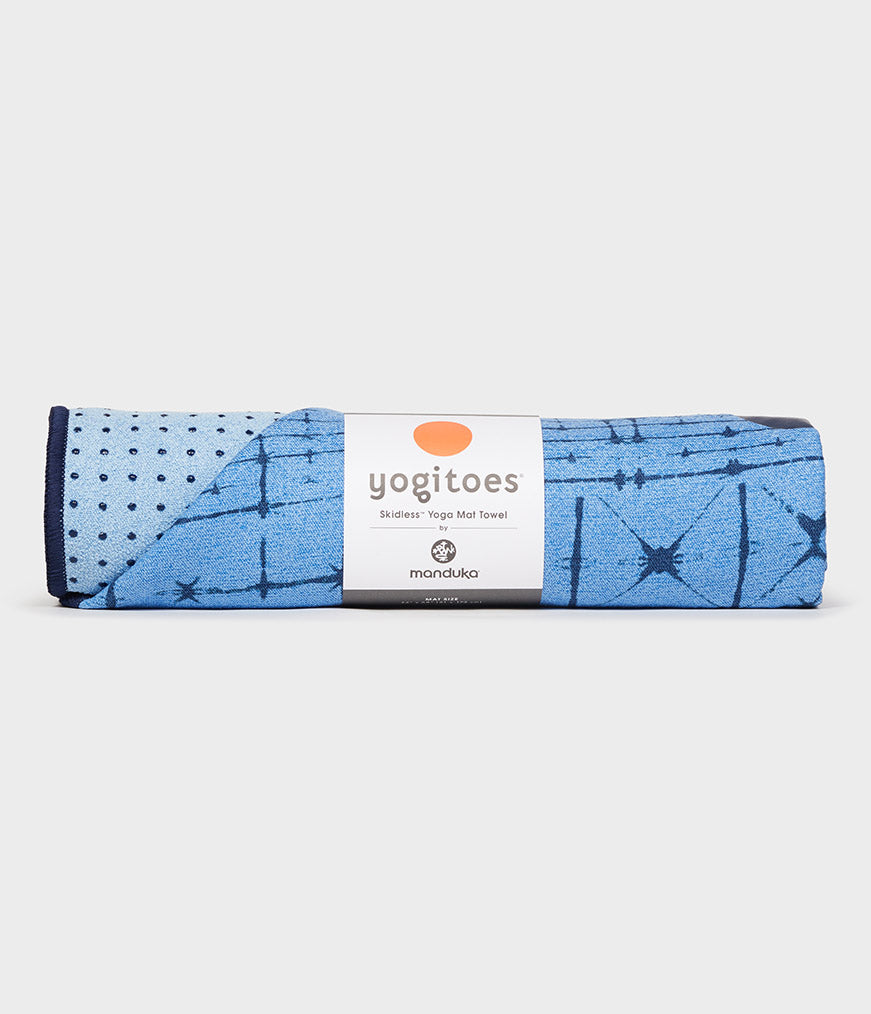 Khăn trải thảm Manduka Yogitoes Skidless Yoga Mat Towel 71''- Star Dye Clear Blue 2.0