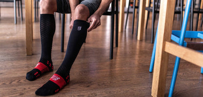 Tất chạy bộ Compressport Unisex's Full Socks Recovery