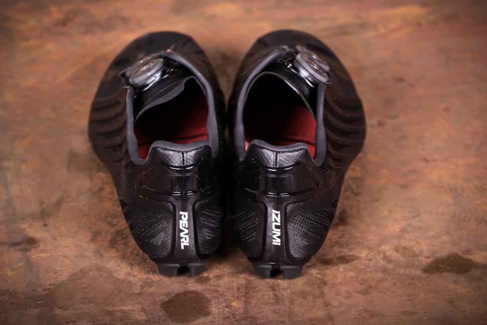 Giày đạp xe Pearl Izumi P.R.O Leader v4