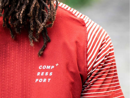 Áo chạy bộ Nam Compressport Performance SS Tshirt - SPD Apple/DK Cheddar