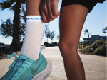 Compressport - Pro racing socks V4 Run High- WHITE/FJORD BLUE