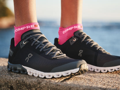 Tất chạy bộ Compressport Unisex's Pro Racing Socks v4.0 Run Low - Fluo Pink/Primerose