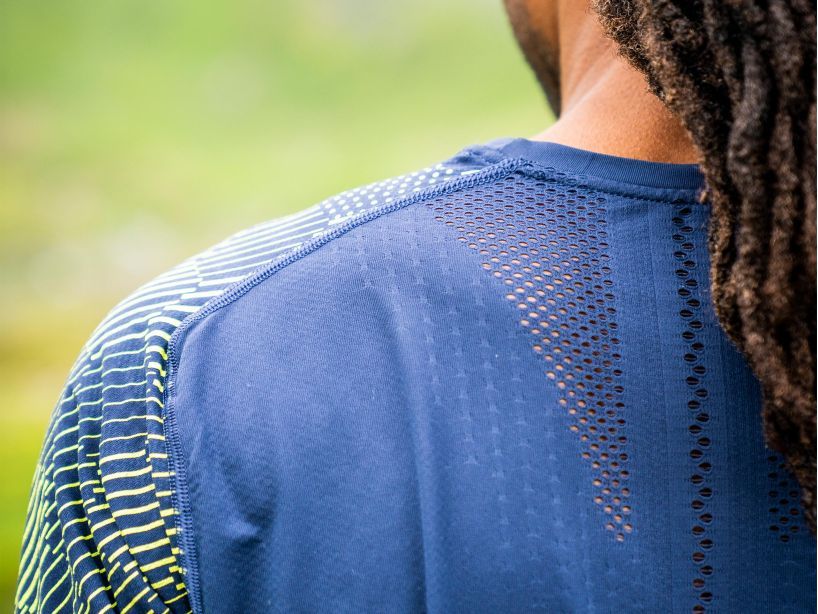 Áo chạy bộ Nam Compressport Racing SS Tshirt - Navy Peo/EV Primerose