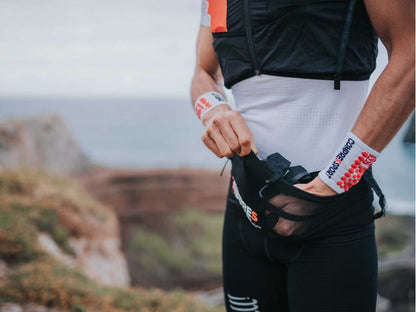 Đai chạy bộ Compressport Unisex's Free Belt Pro - Đen (Black)