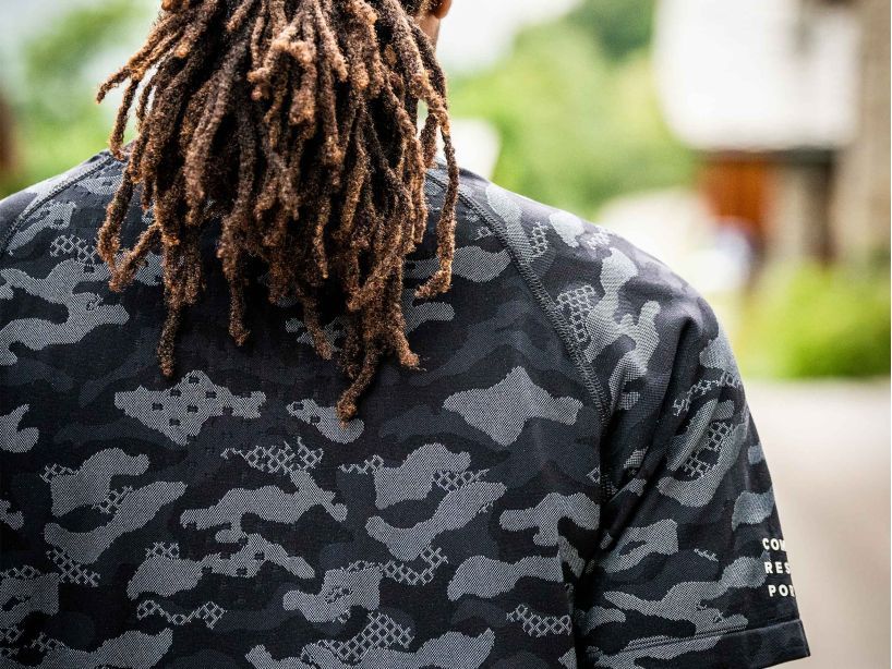 Áo chạy bộ Nam Compressport Training SS Tshirt - Camo Black
